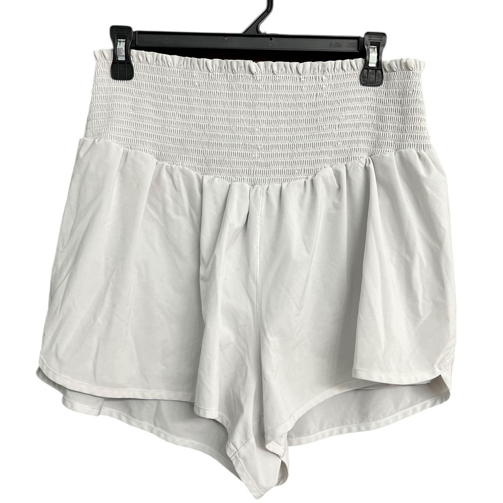Aerie Offline Women's White High-Waisted Shorts grey Size XL